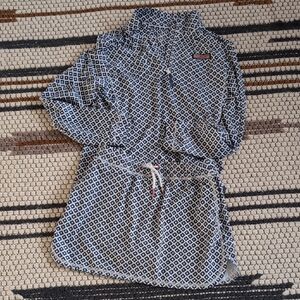 Vineyard Vines beach set